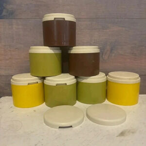 VTG Tupperware USA Stackable Spice Shakers - Harvest Colors #1308 W / Lids